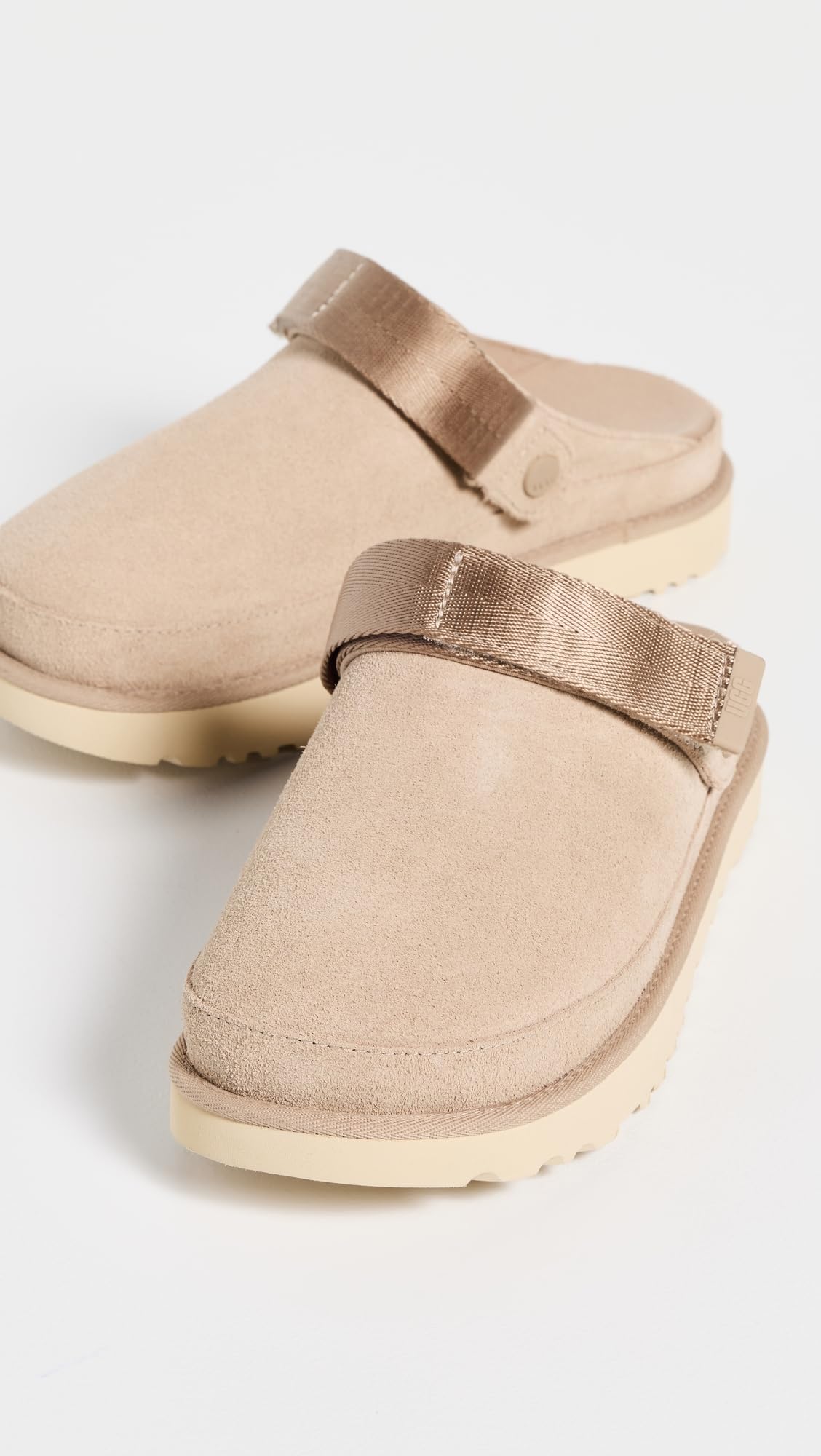 Sabots Basket UGG Goldenstar Acheter Chaussons Femme – Image 7